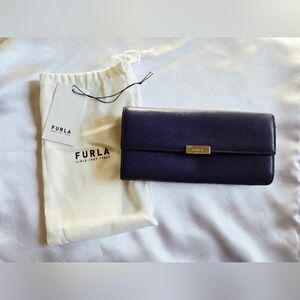 Furla Babylon Deep Purple Wallet With Full Inclusion In EUC